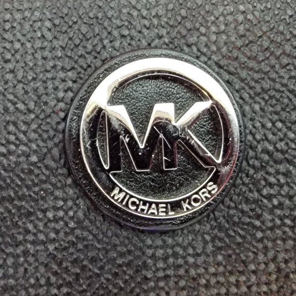 Michael Kors Jet Set Black Signature Monogram Print Zip Around Wallet/Wristlet - Picture 2 of 16